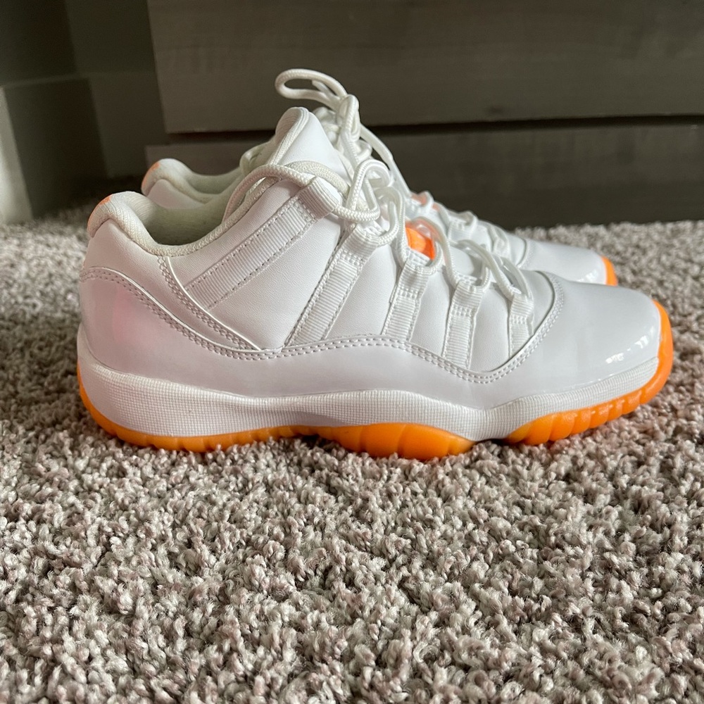 Jordan 11 low citrus